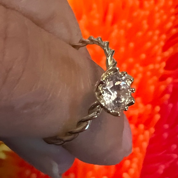 new - Picture 5 of 5